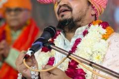 Guru-Bhai-Ravishankar-Maharaj